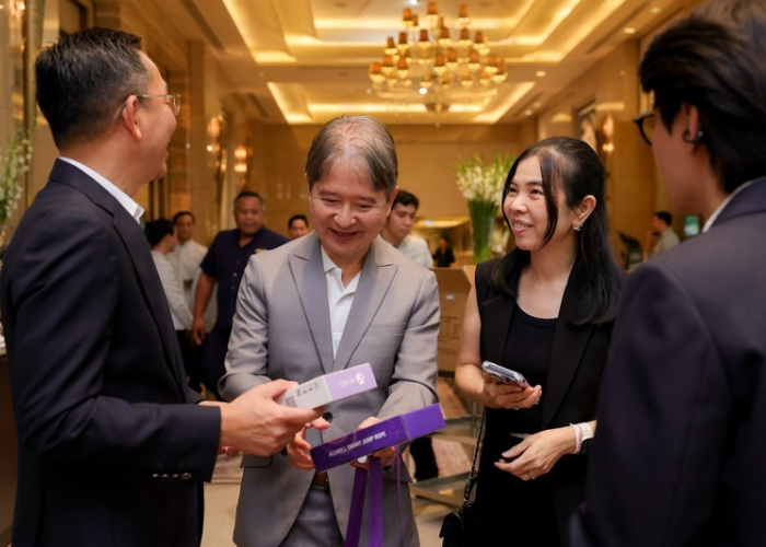 ร่วมพูดคุยวงสนทนา
